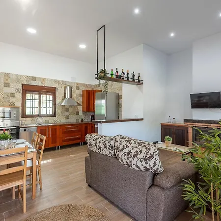 Holiday home Adalid La Puebla de Cazalla